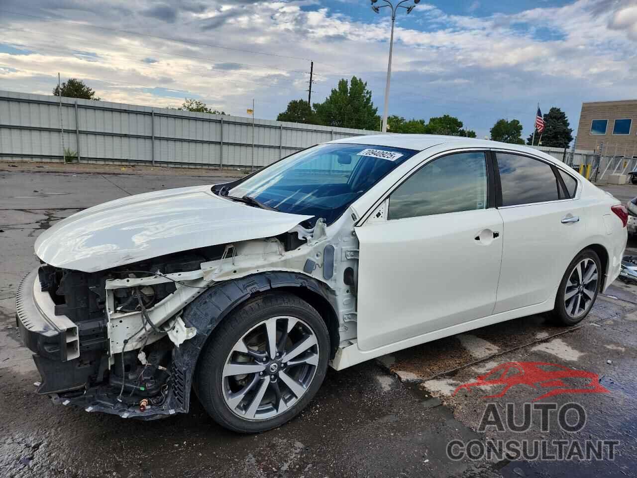 NISSAN ALTIMA 2017 - 1N4AL3AP1HC486455