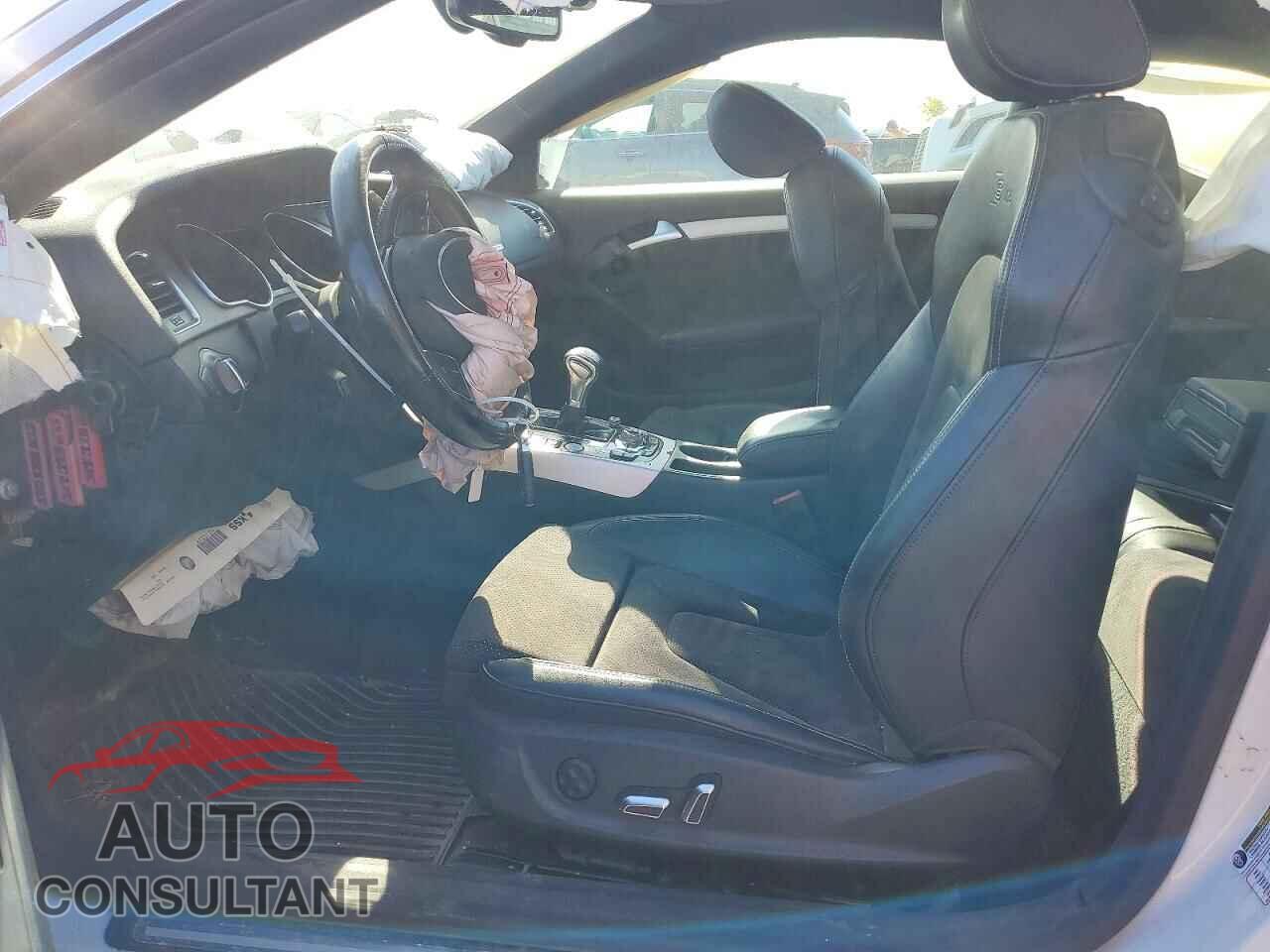 AUDI A5 2013 - WAUDFBFR3DA064578
