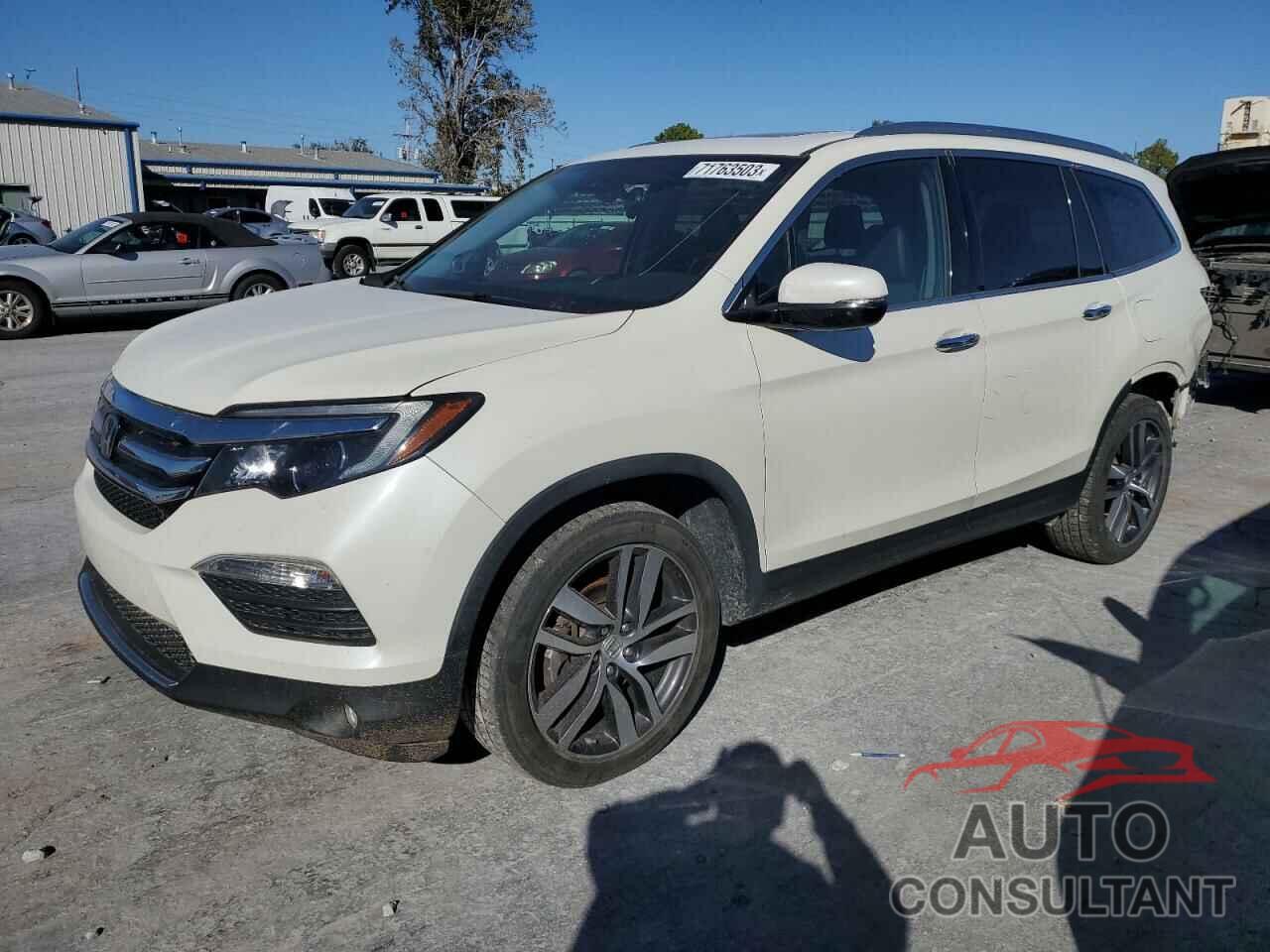 HONDA PILOT 2017 - 5FNYF6H08HB098846