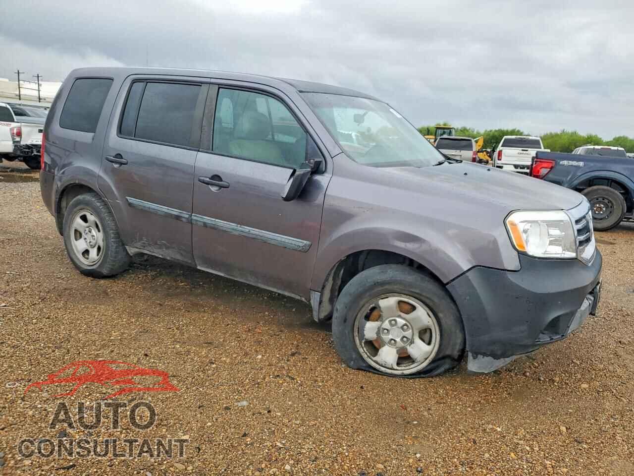HONDA PILOT 2015 - 5FNYF3H20FB025547