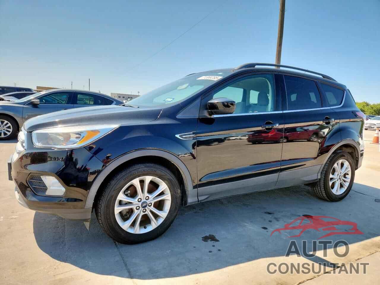 FORD ESCAPE 2018 - 1FMCU0G93JUC41322