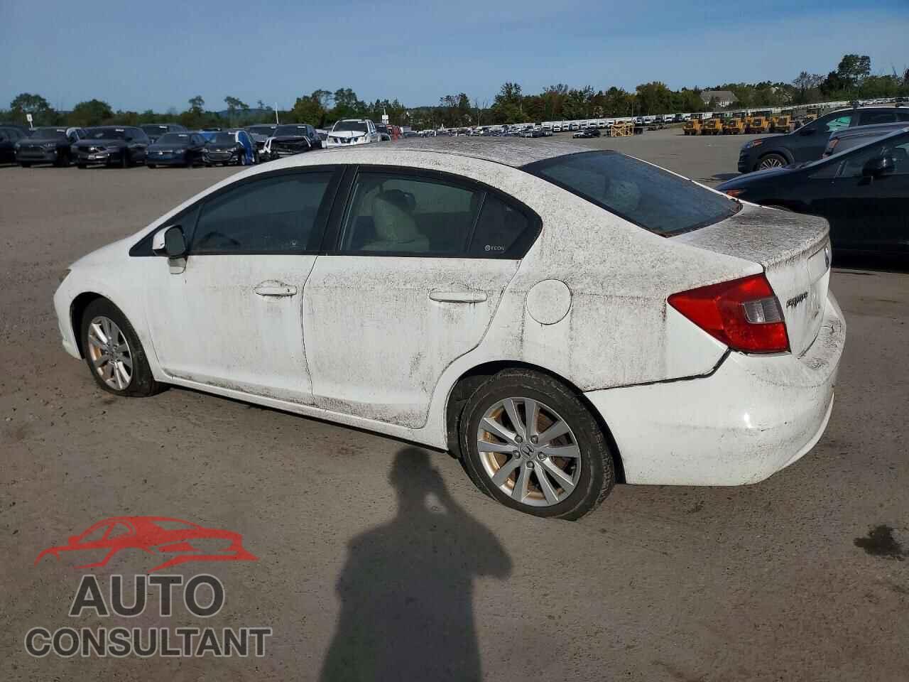 HONDA CIVIC 2012 - 2HGFB2F86CH327310