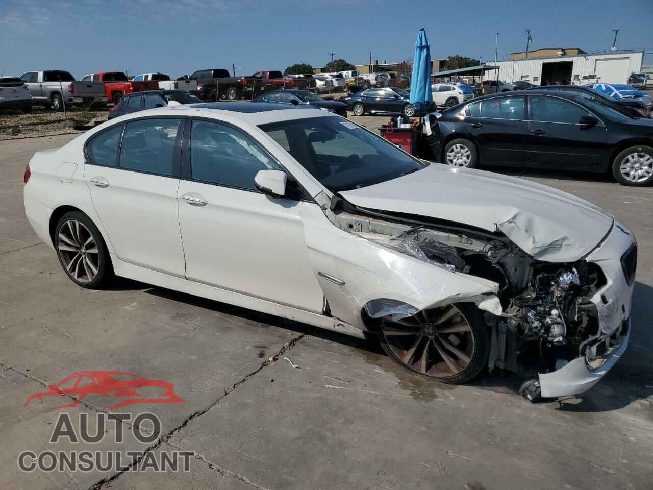 BMW 5 SERIES 2016 - WBA5A5C50GG347317
