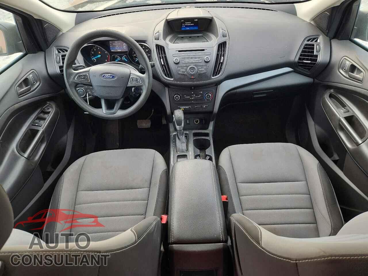 FORD ESCAPE 2017 - 1FMCU0F78HUE30445