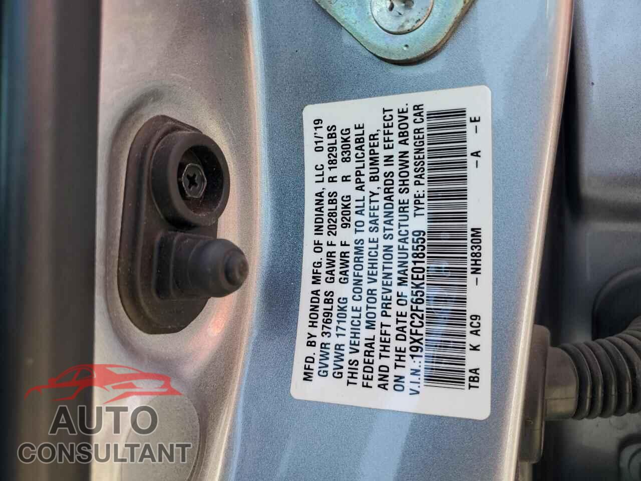HONDA CIVIC 2019 - 19XFC2F65KE018559