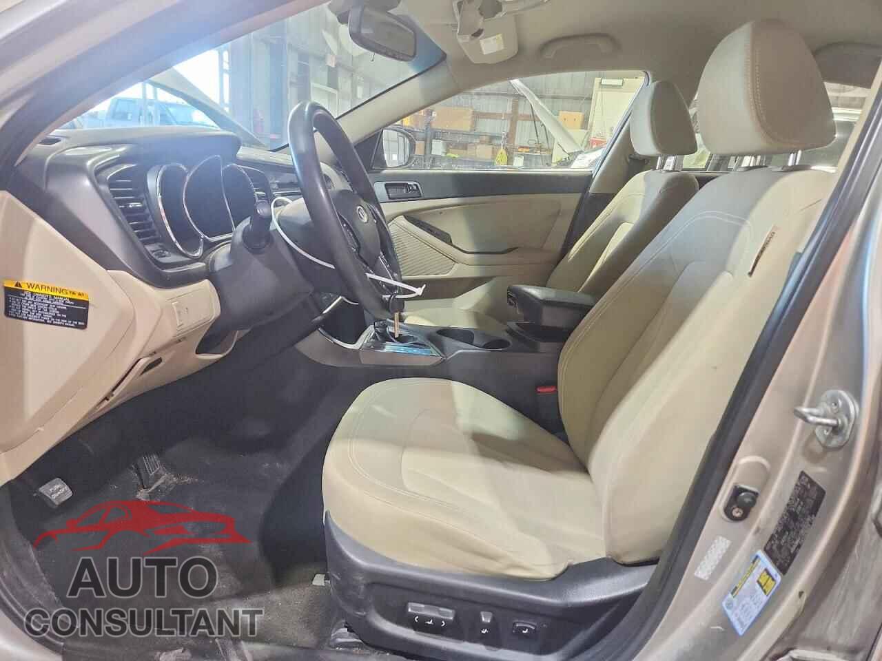 KIA OPTIMA 2011 - KNAGM4A72B5123260