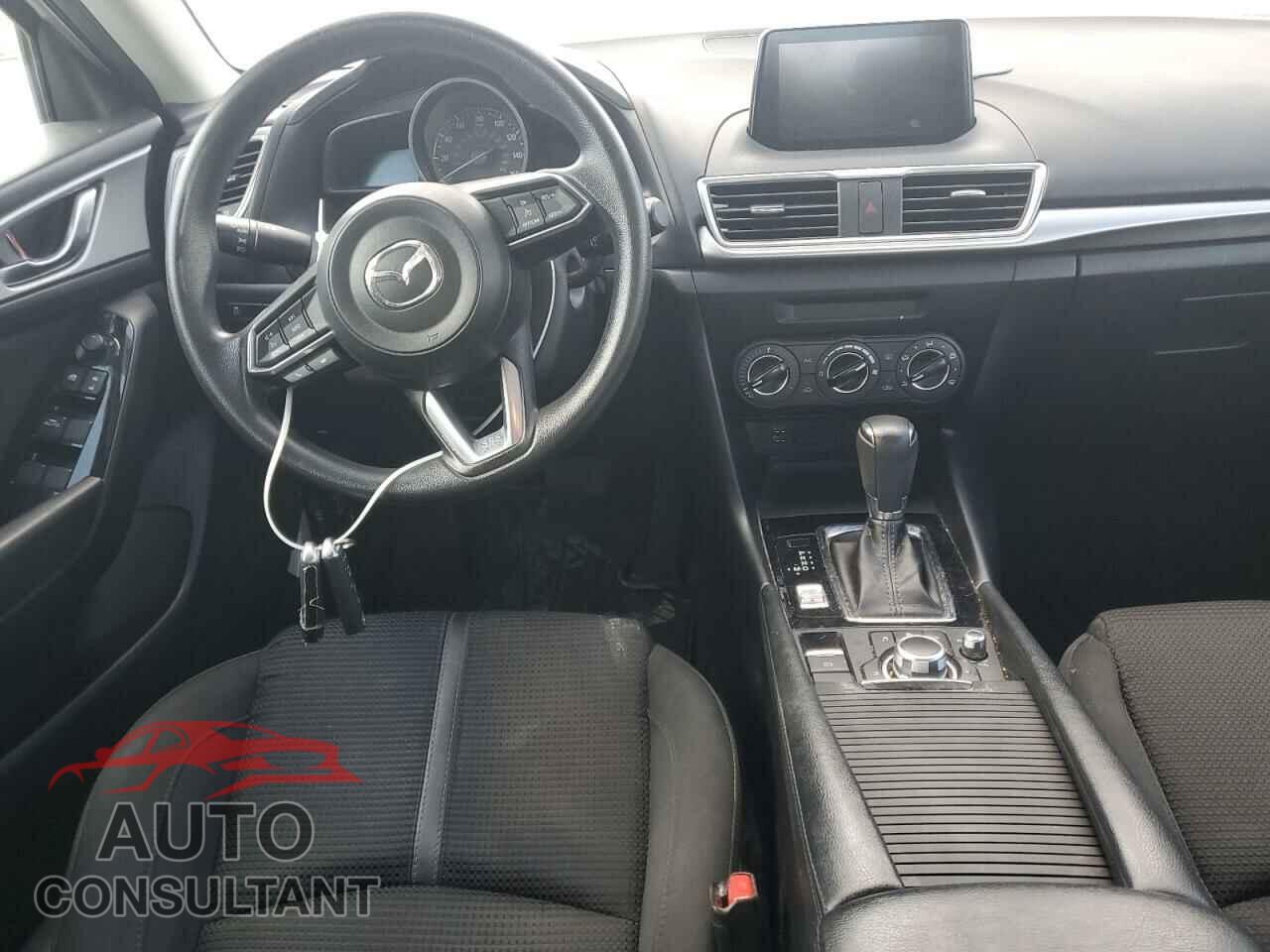 MAZDA 3 2017 - 3MZBN1U72HM157543