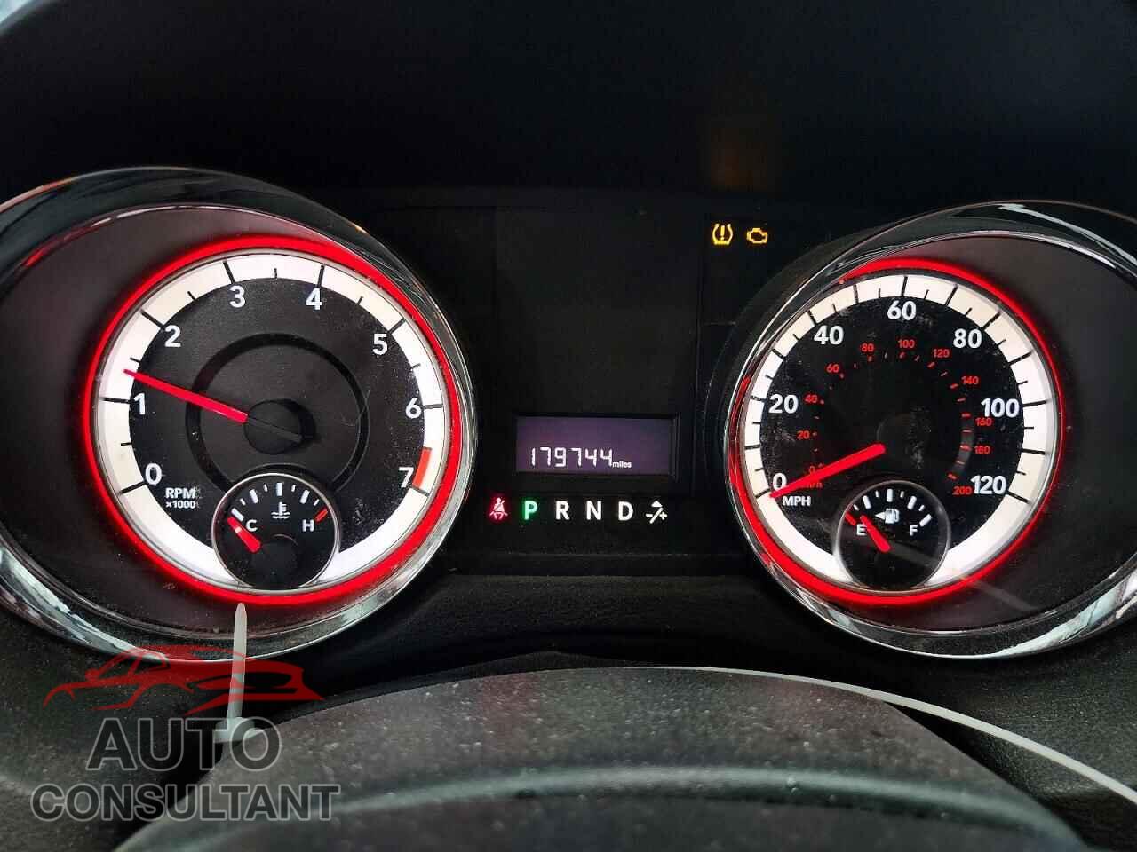 DODGE CARAVAN 2013 - 2C4RDGCG7DR736510