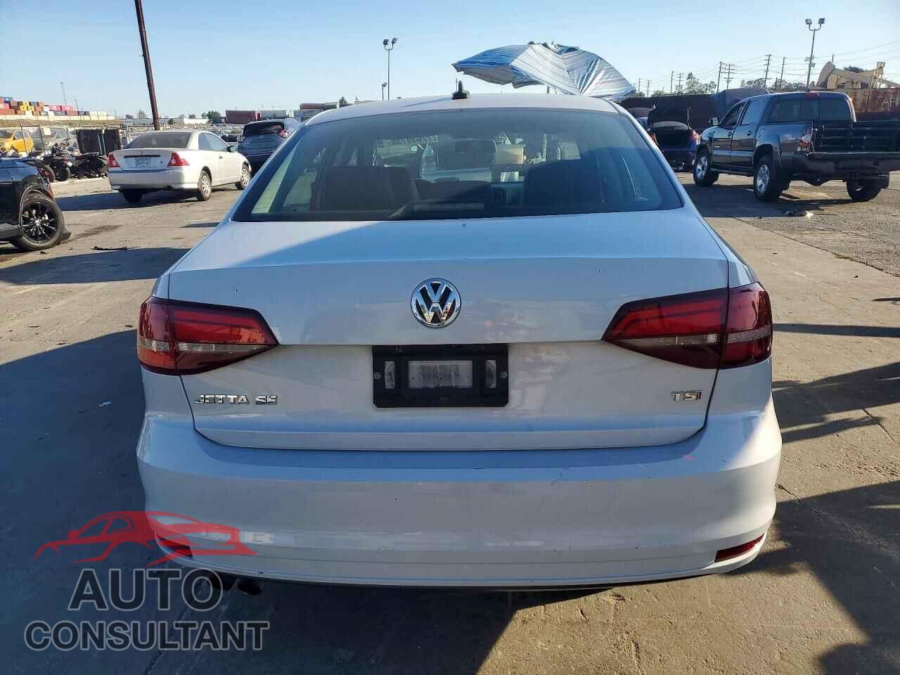 VOLKSWAGEN JETTA 2017 - 3VWDB7AJ7HM355183