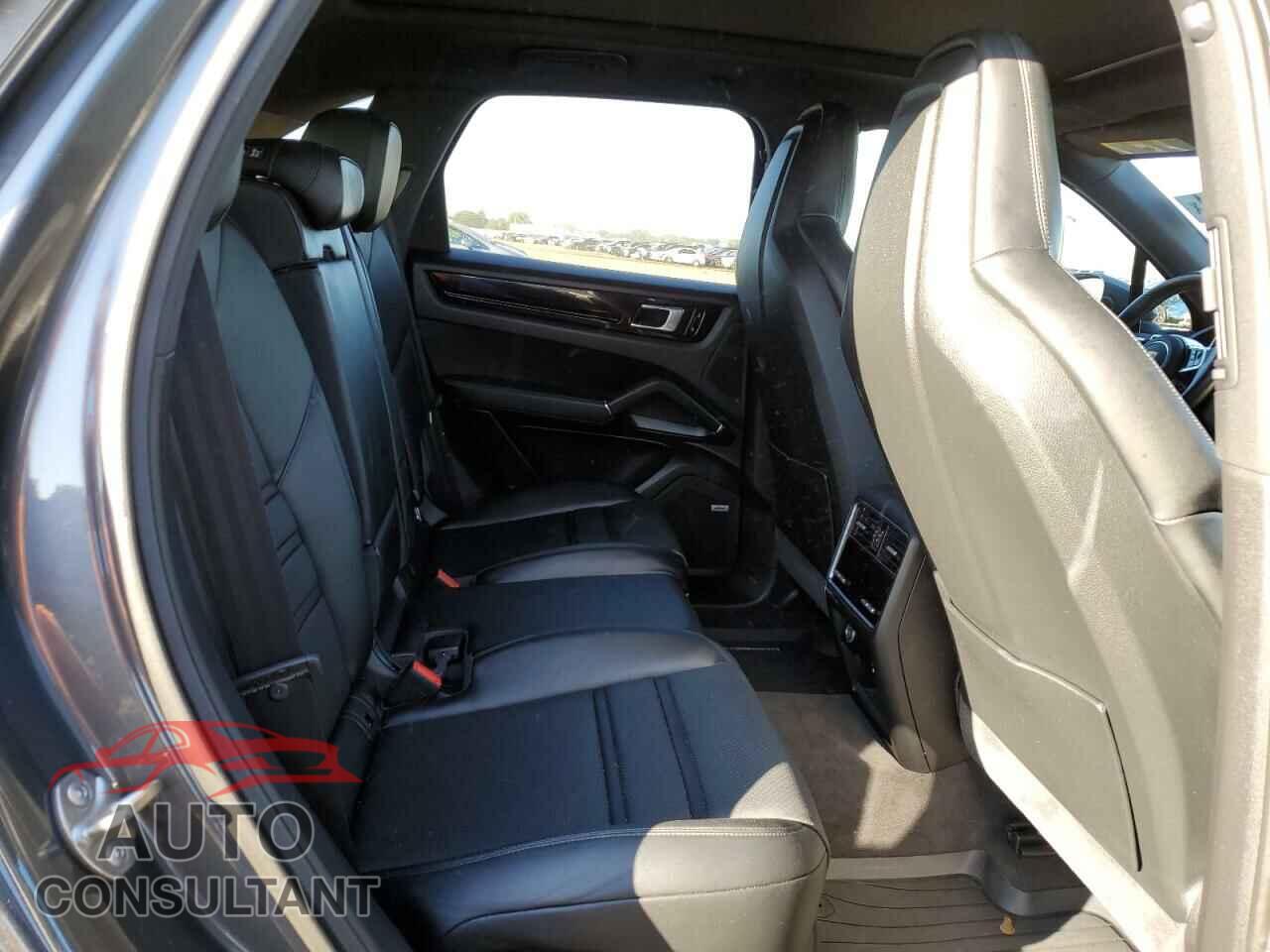 PORSCHE CAYENNE 2020 - WP1AA2AY2LDA09974