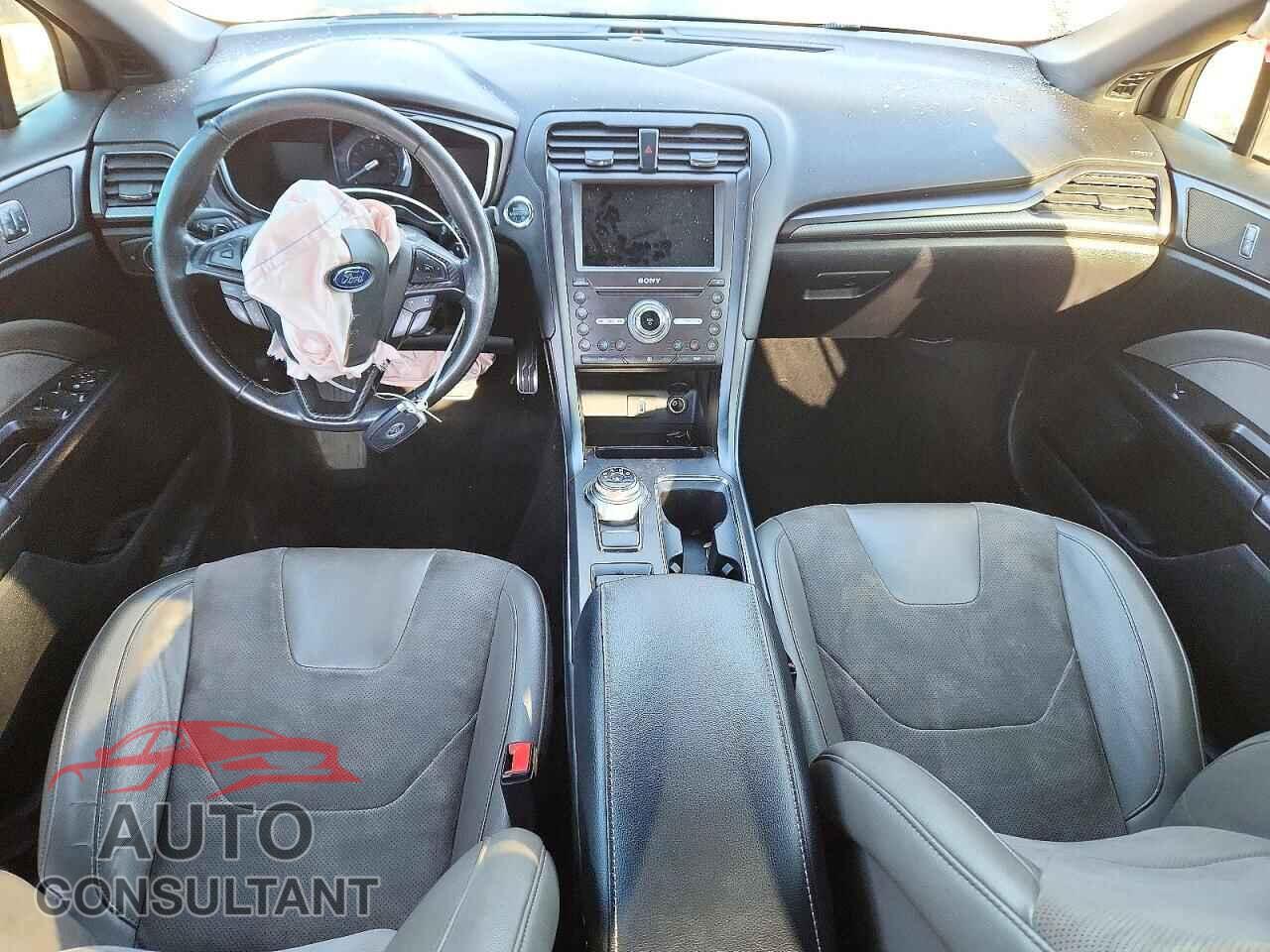 FORD FUSION 2018 - 3FA6P0VP1JR182665