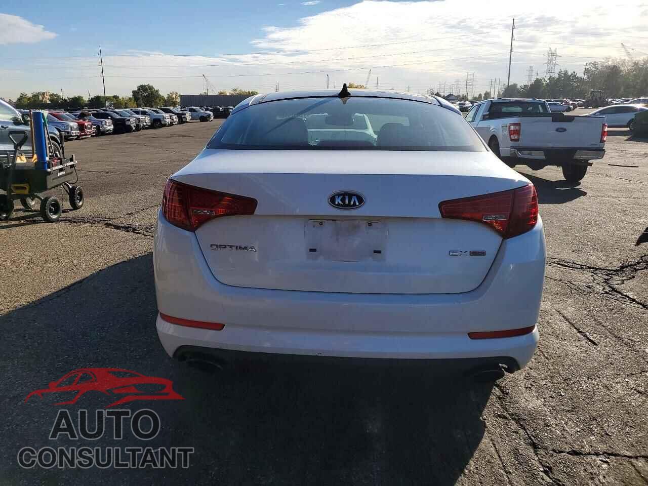 KIA OPTIMA 2011 - KNAGN4A7XB5084544