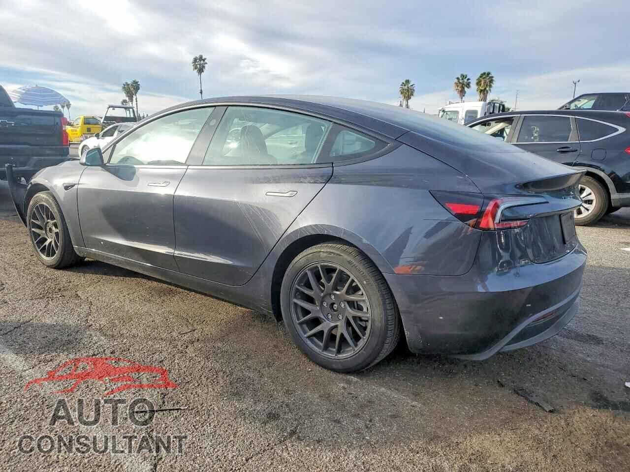 TESLA MODEL 3 2024 - 5YJ3E1EA6RF741208