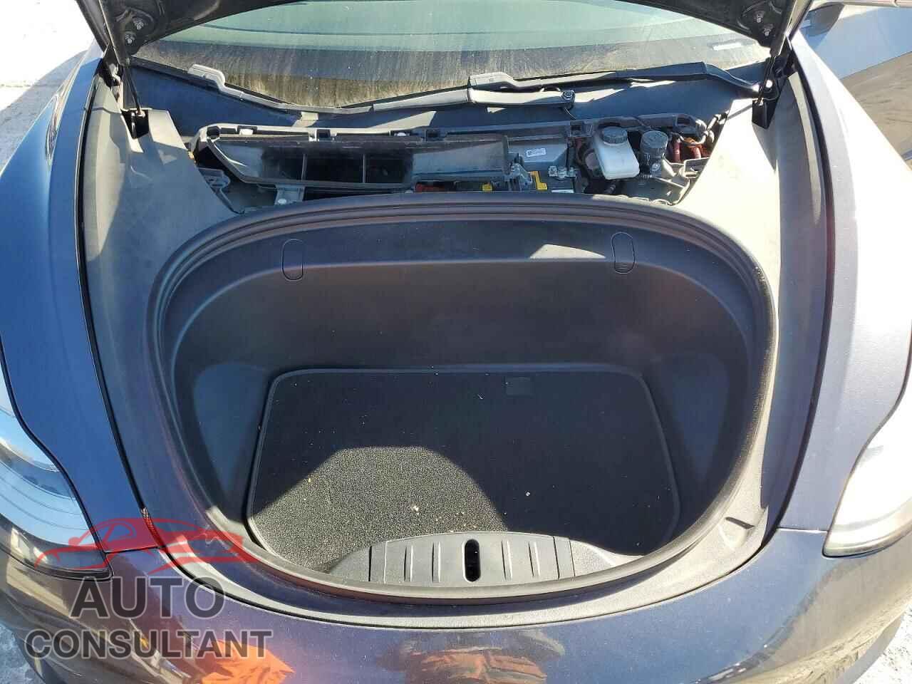 TESLA MODEL 3 2018 - 5YJ3E1EA0JF056738