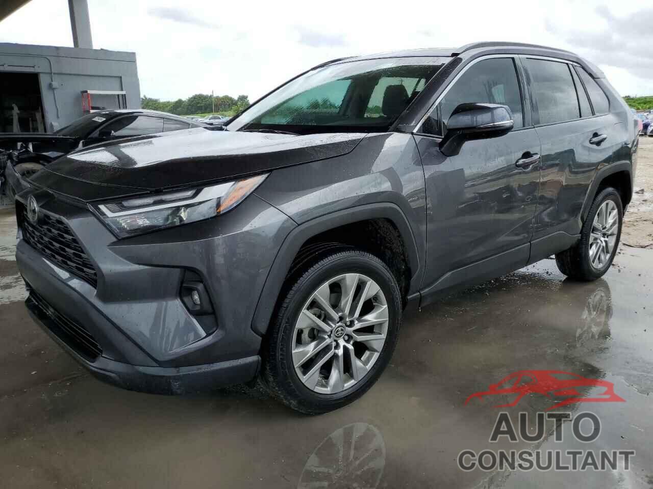 TOYOTA RAV4 2022 - 2T3C1RFV0NC212984