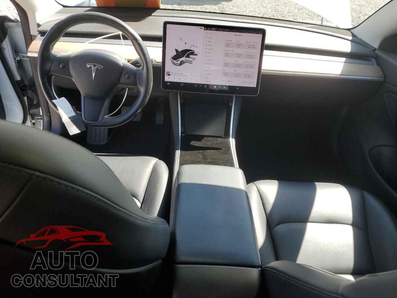 TESLA MODEL 3 2018 - 5YJ3E1EA4JF015867