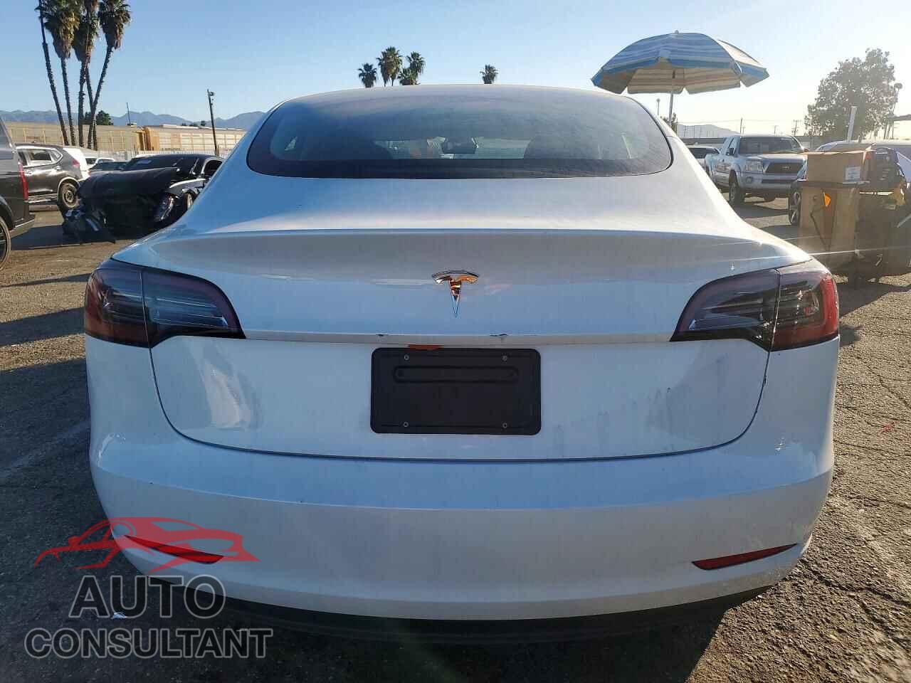 TESLA MODEL 3 2023 - 5YJ3E1EA3PF672880