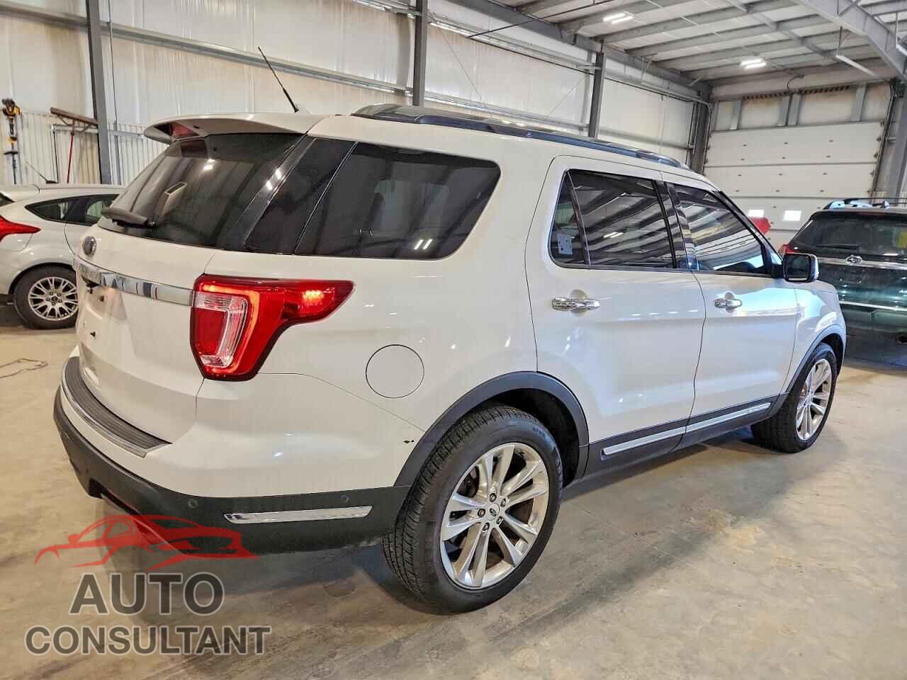 FORD EXPLORER 2018 - 1FM5K7F82JGC70101