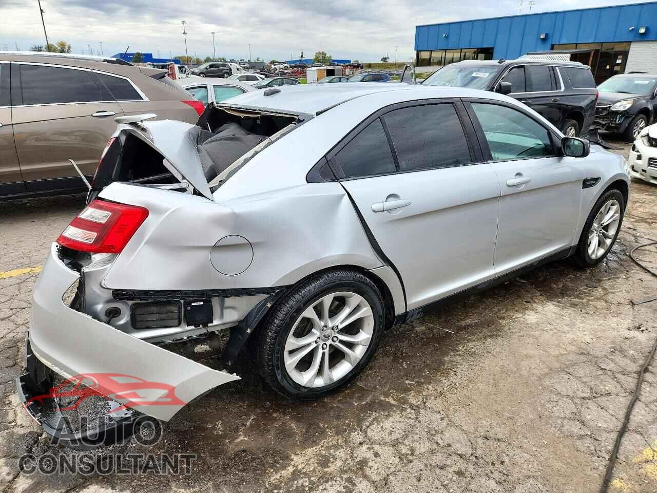 FORD TAURUS 2013 - 1FAHP2KT2DG176908