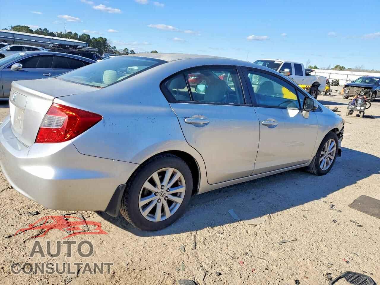 HONDA CIVIC 2012 - 2HGFB2F83CH312487