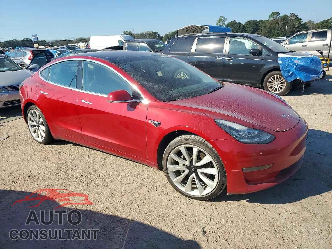 TESLA MODEL 3 2018 - 5YJ3E1EAXJF050137