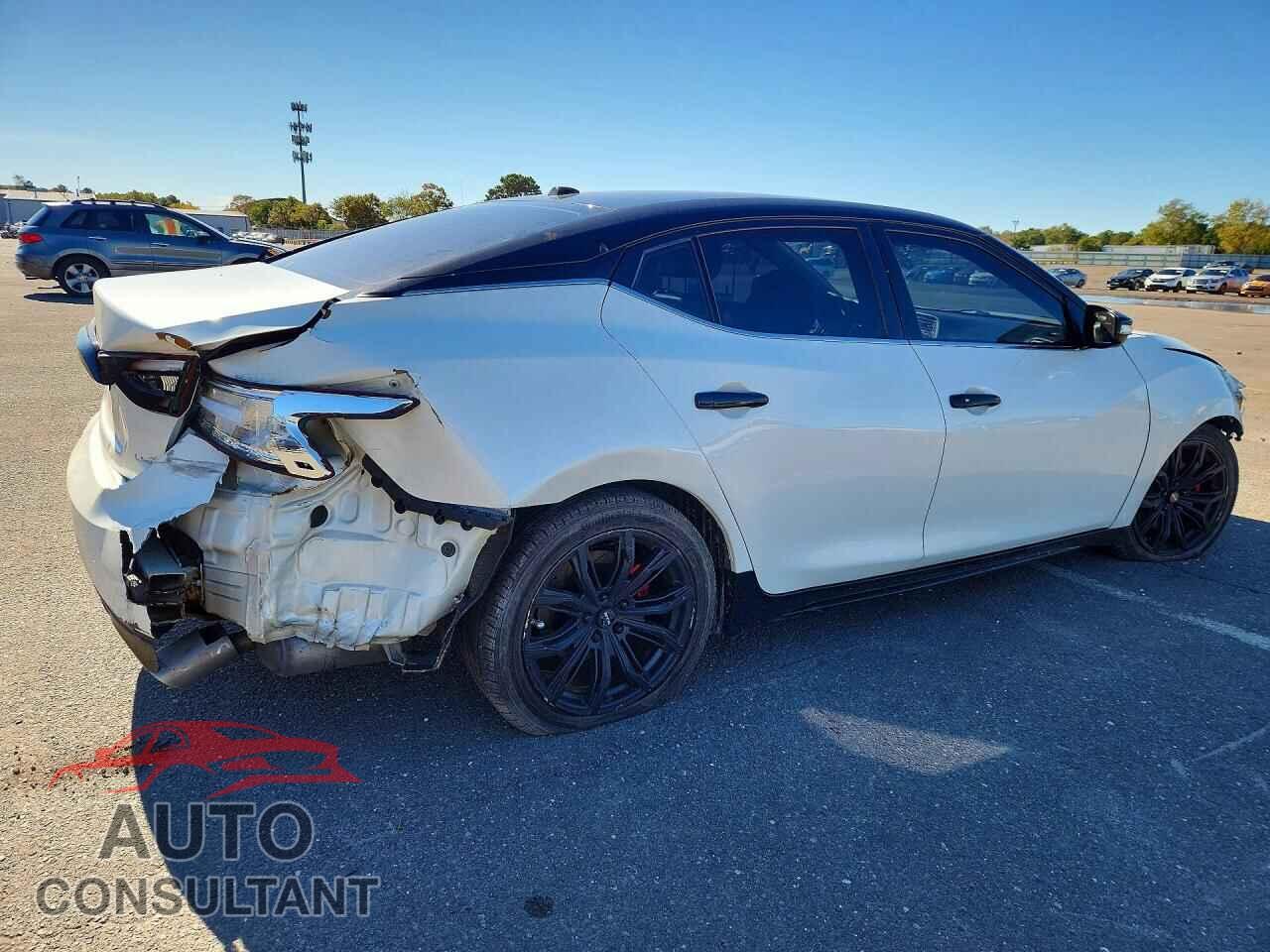 NISSAN MAXIMA 2017 - 1N4AA6AP0HC427789