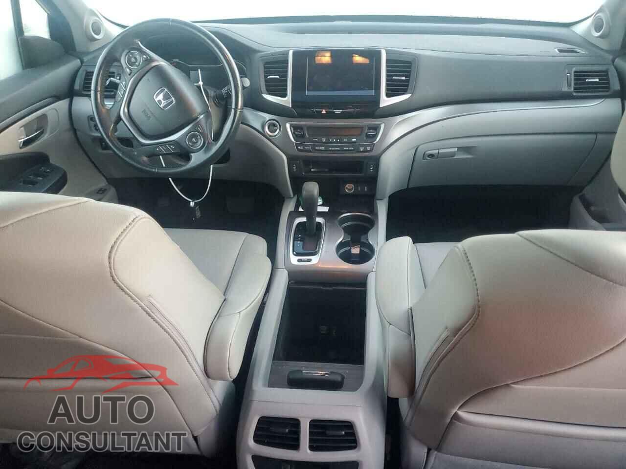 HONDA PILOT 2016 - 5FNYF5H54GB010010