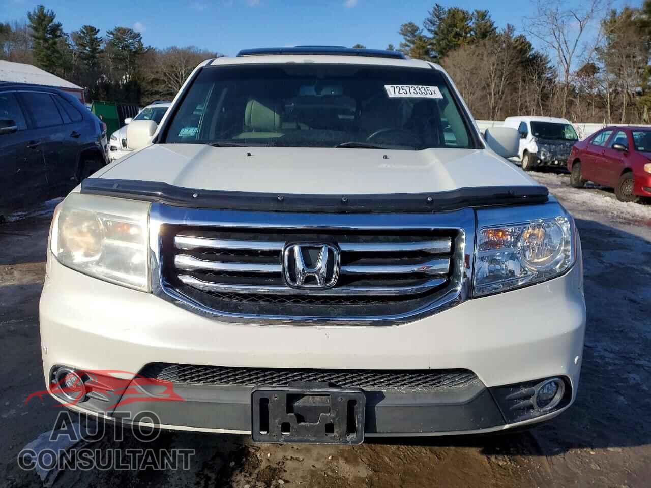 HONDA PILOT 2013 - 5FNYF4H99DB018998