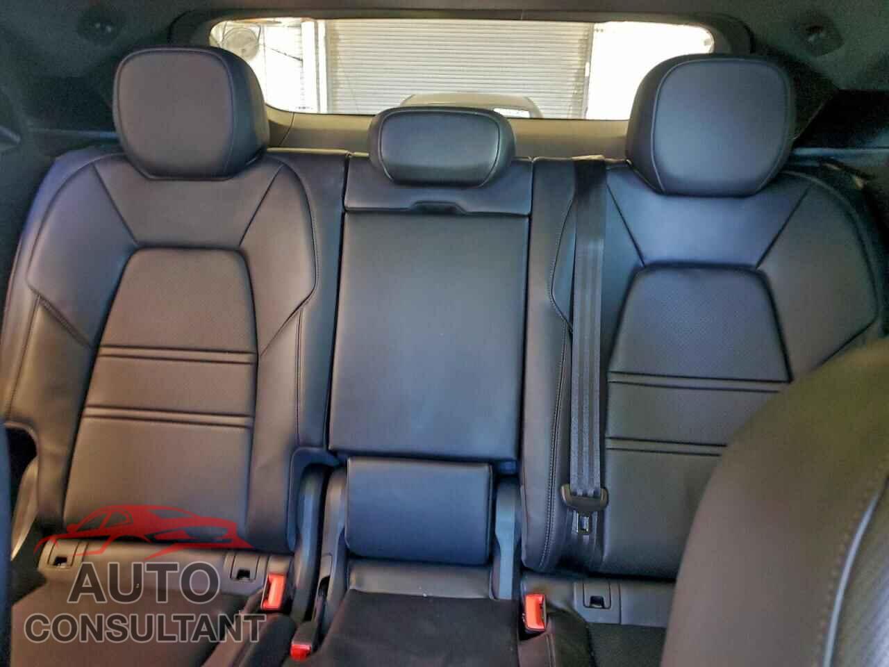 PORSCHE CAYENNE 2024 - WP1BA2AY6RDA55806
