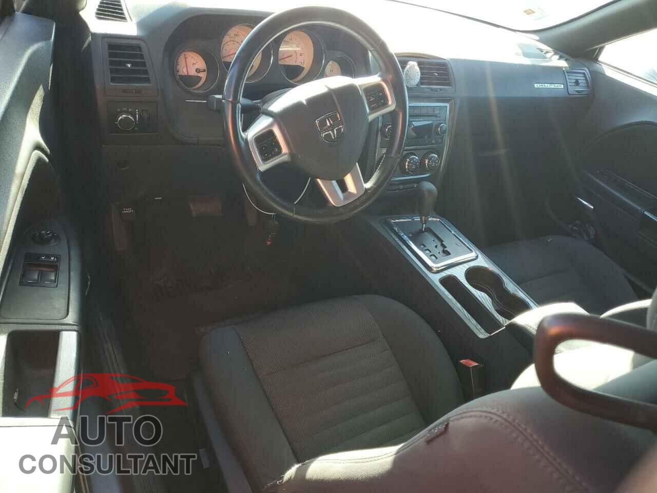 DODGE CHALLENGER 2013 - 2C3CDYAG1DH581915