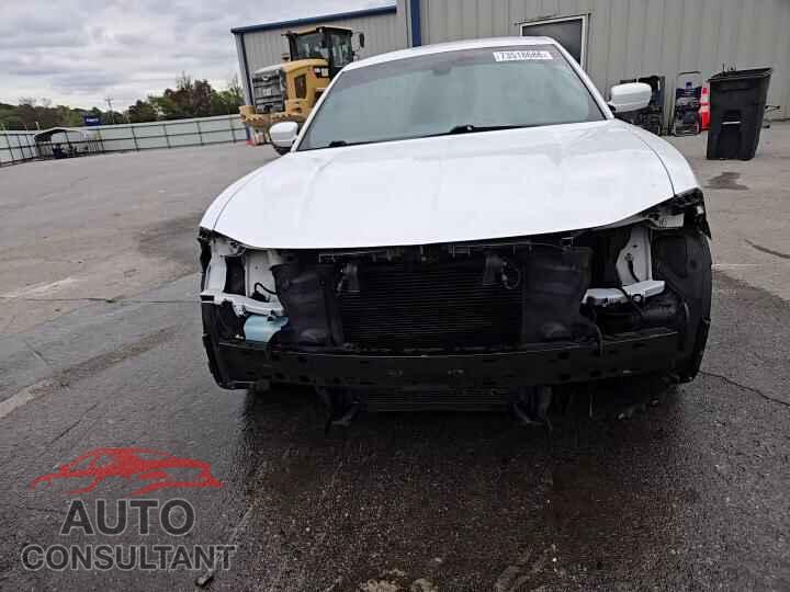DODGE CHARGER 2017 - 2C3CDXBG8HH660397