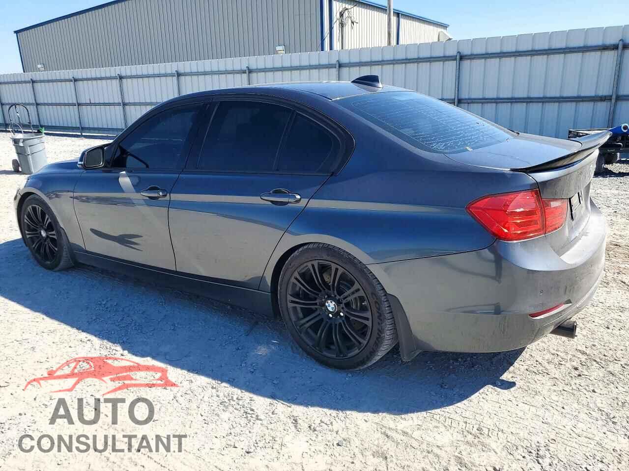 BMW 3 SERIES 2013 - WBA3A9G56DNP36737