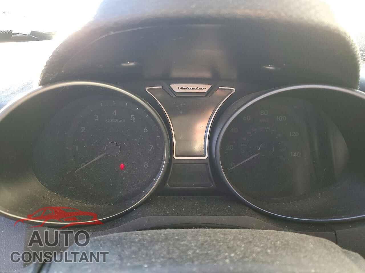 HYUNDAI VELOSTER 2013 - KMHTC6AE8DU100519