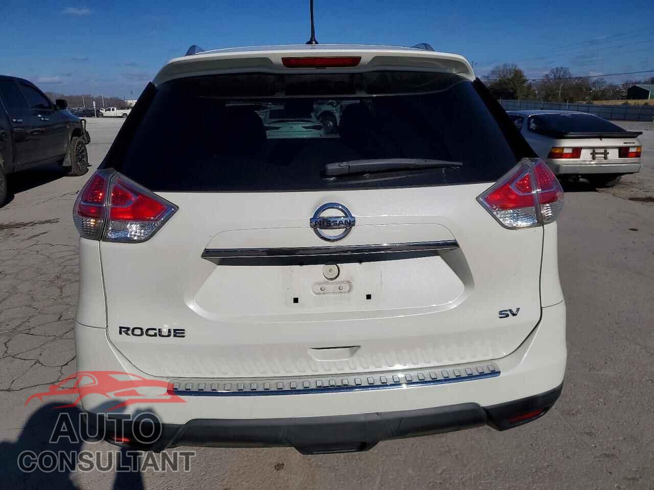 NISSAN ROGUE 2016 - KNMAT2MT2GP721014