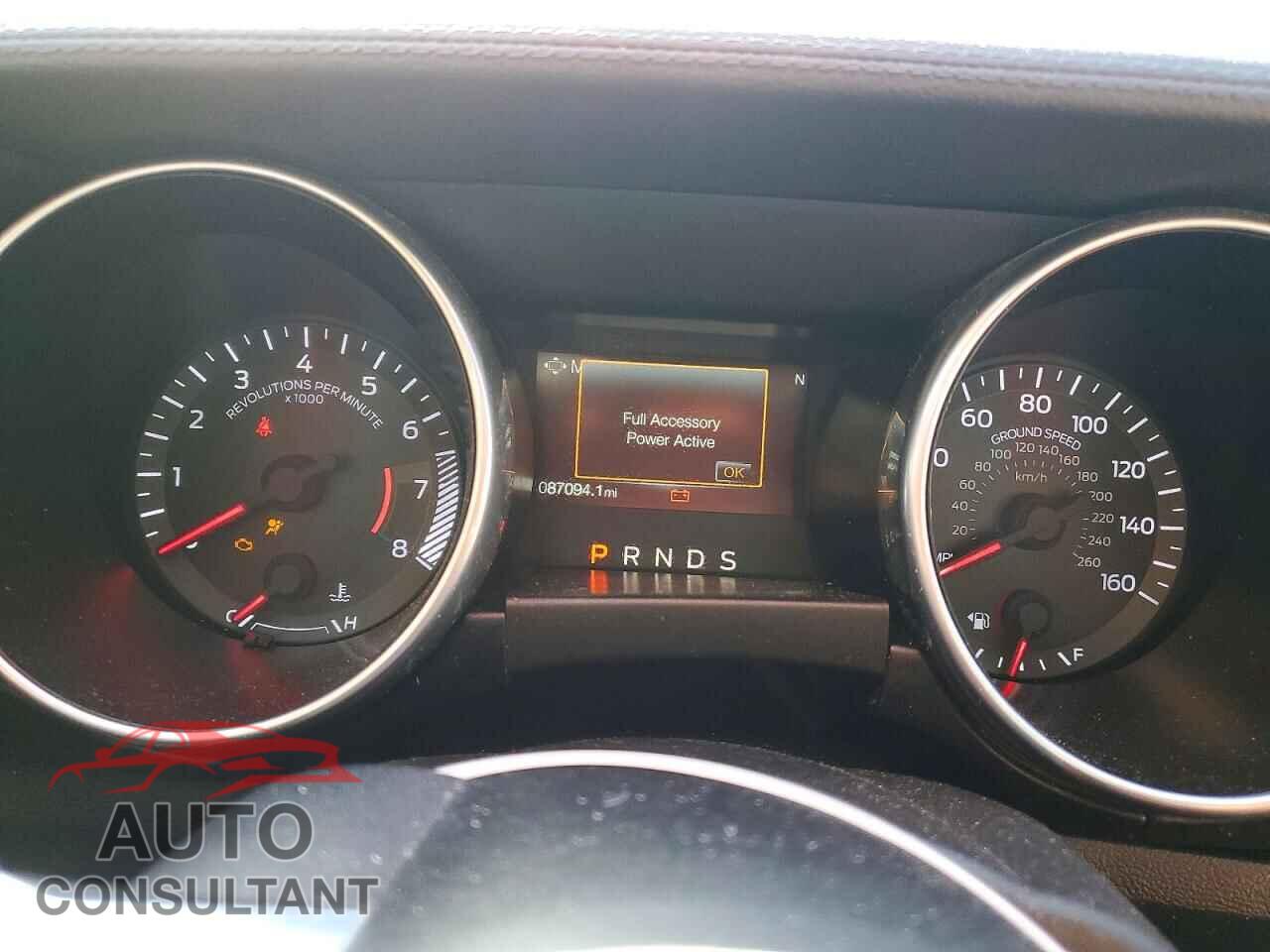 FORD MUSTANG 2019 - 1FA6P8TH2K5111389