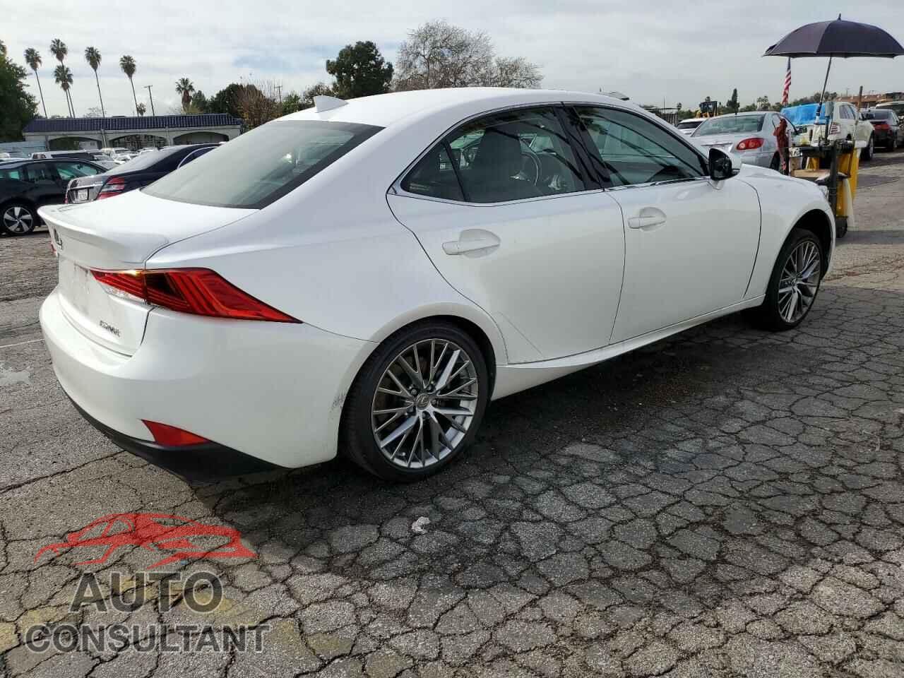 LEXUS IS 2017 - JTHBA1D28H5056241