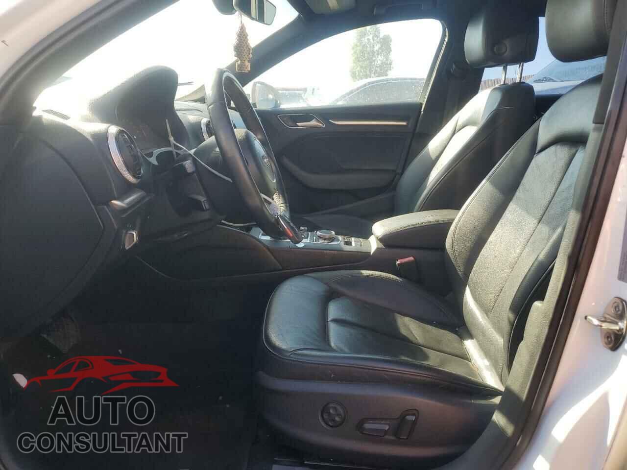 AUDI A3 2016 - WAUC7GFF2G1013671