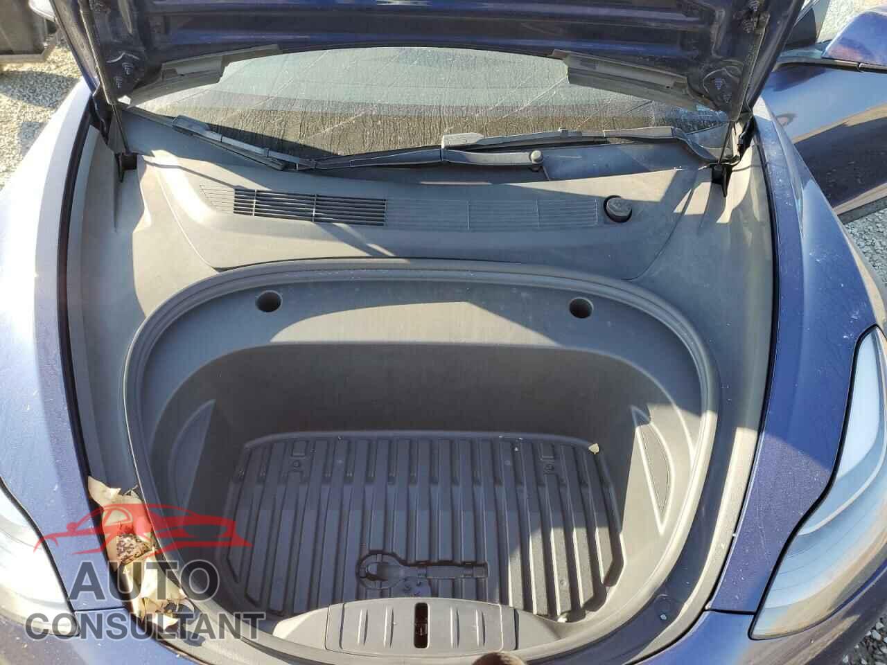 TESLA MODEL 3 2022 - 5YJ3E1EA0NF143464