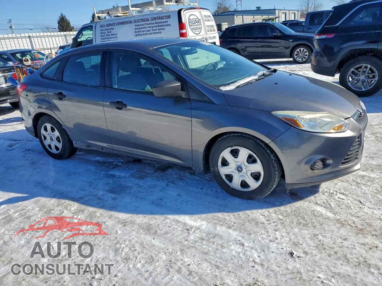 FORD FOCUS 2013 - 1FADP3E28DL360054