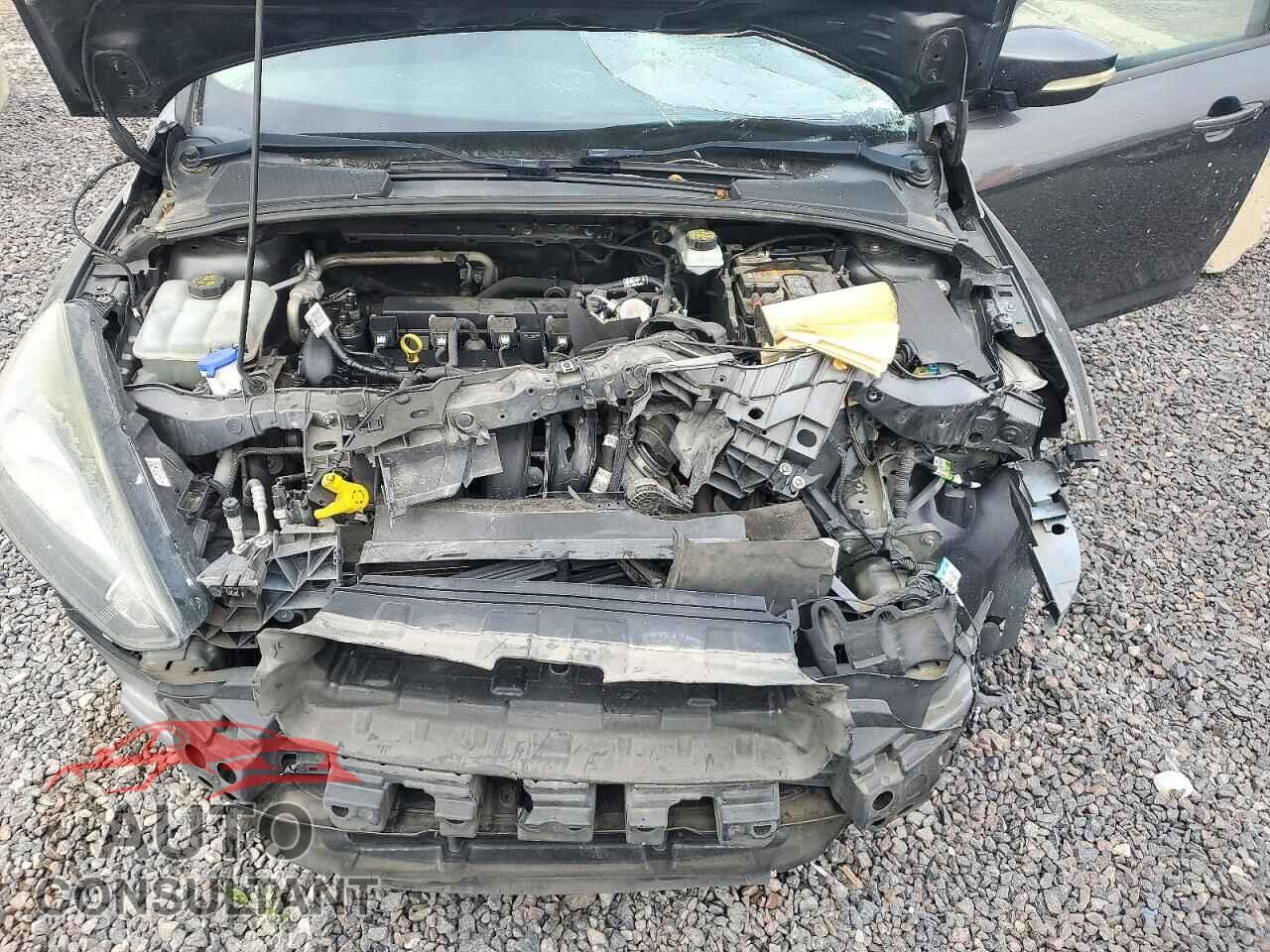 FORD FOCUS 2017 - 1FADP3M27HL211948