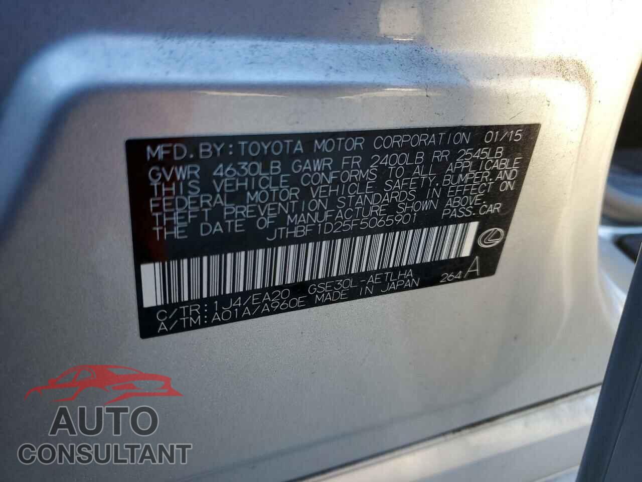 LEXUS IS 2015 - JTHBF1D25F5065901