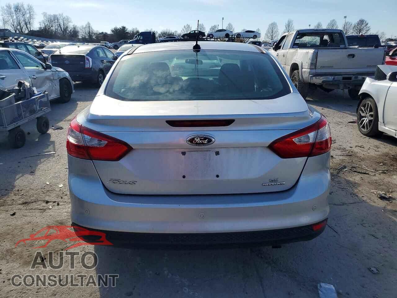 FORD FOCUS 2014 - 1FADP3F28EL414498