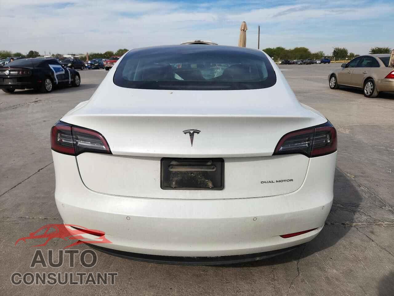 TESLA MODEL 3 2021 - 5YJ3E1EB7MF859835
