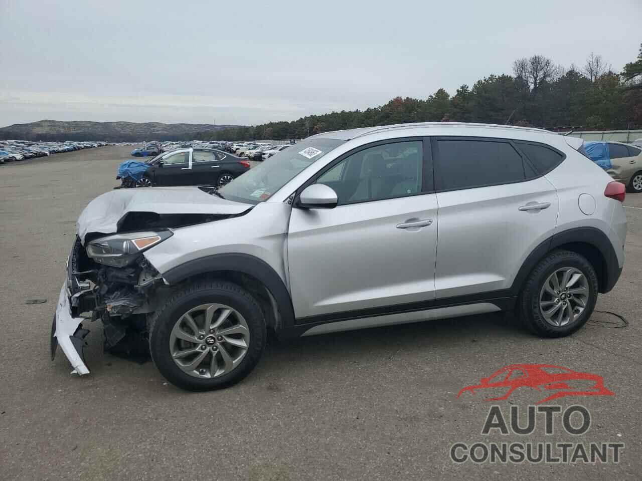 HYUNDAI TUCSON 2017 - KM8J3CA44HU546685