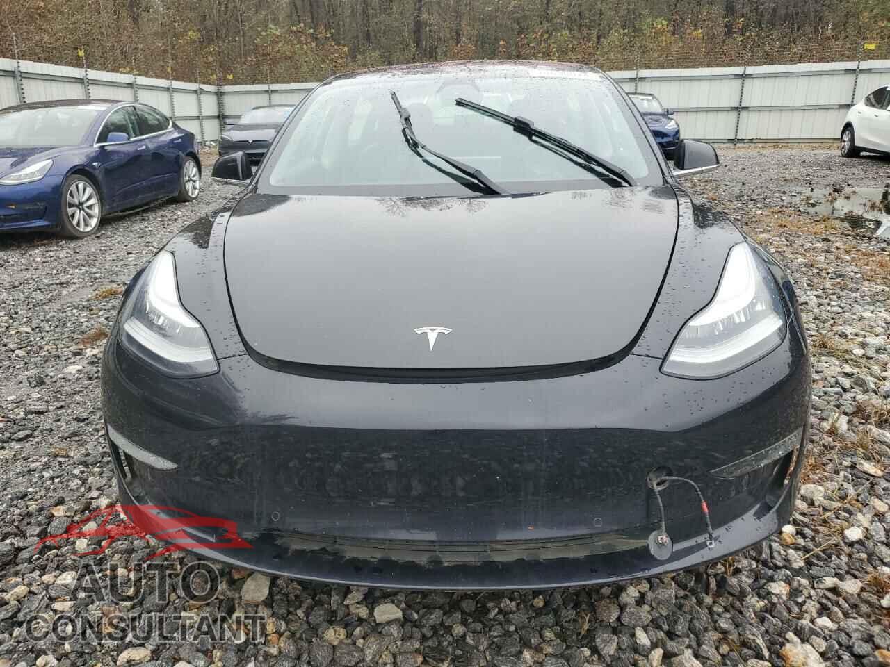 TESLA MODEL 3 2018 - 5YJ3E1EA6JF092675