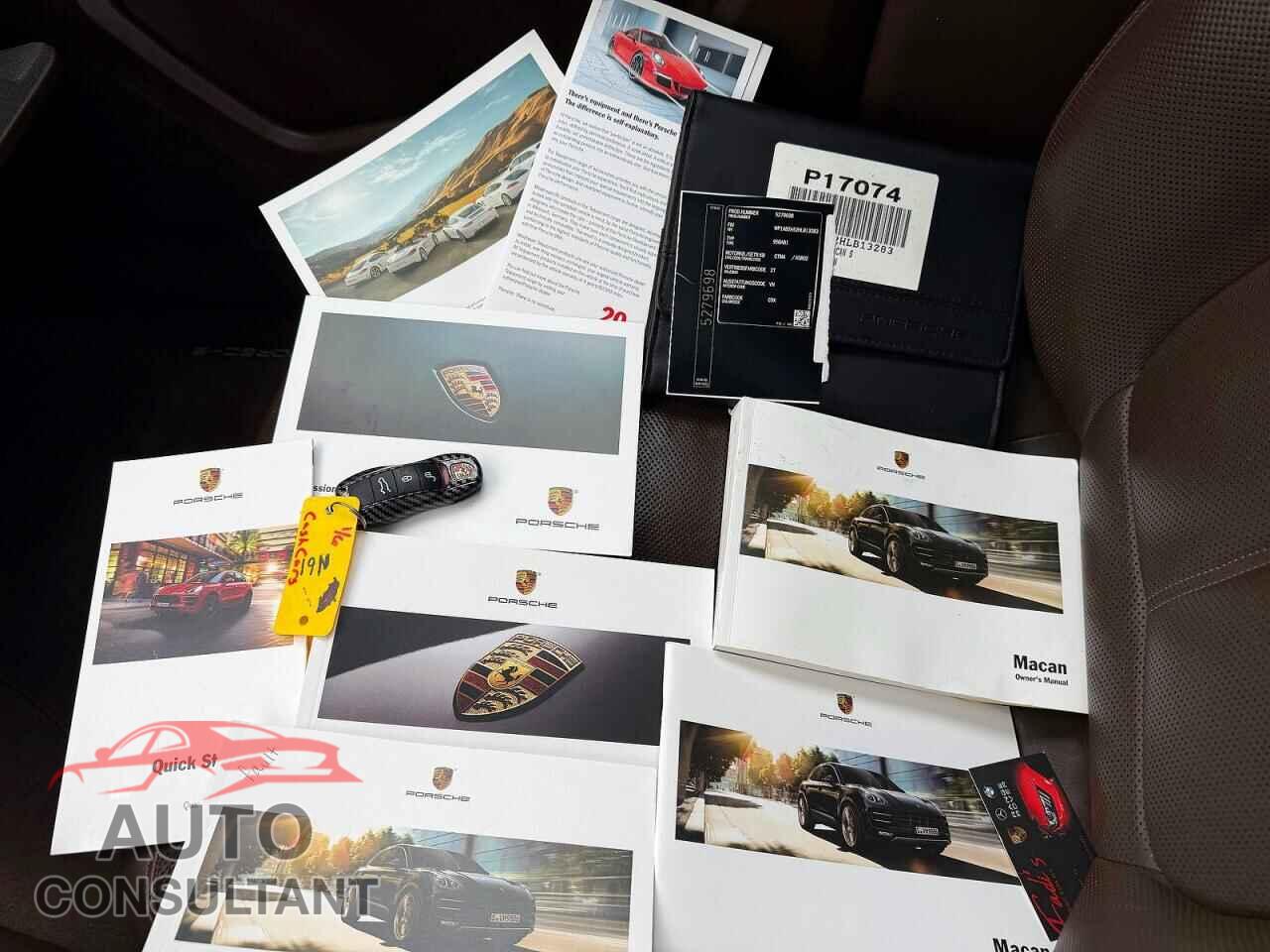 PORSCHE MACAN 2017 - WP1AB2A52HLB13283