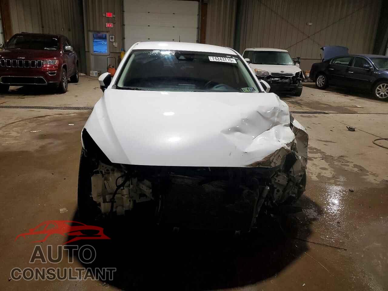 MAZDA 3 2017 - 3MZBN1L77HM127164