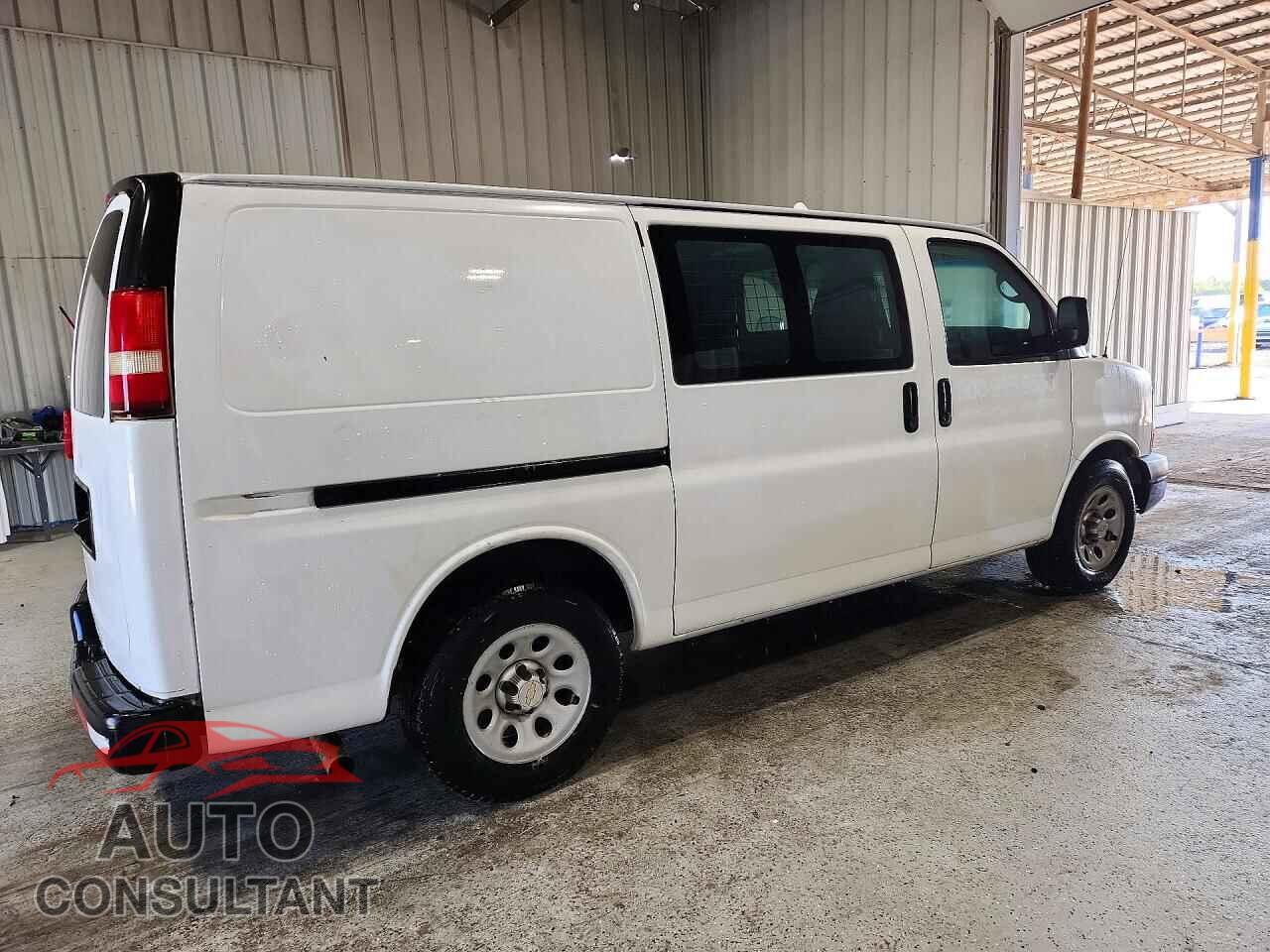 CHEVROLET EXPRESS 2014 - 1GCSGAFX4E1155019