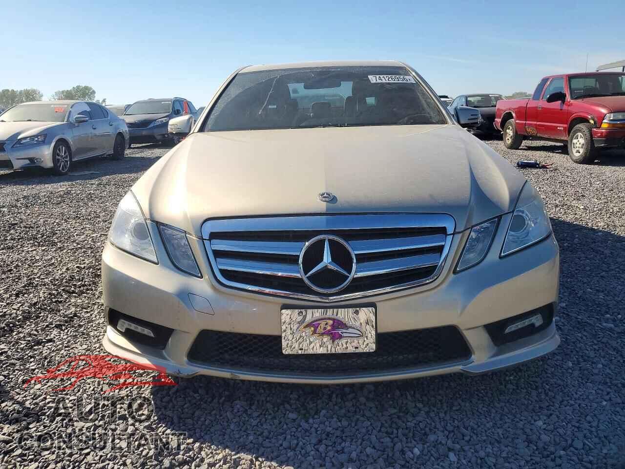 MERCEDES-BENZ E-CLASS 2011 - WDDHF5GB2BA383481