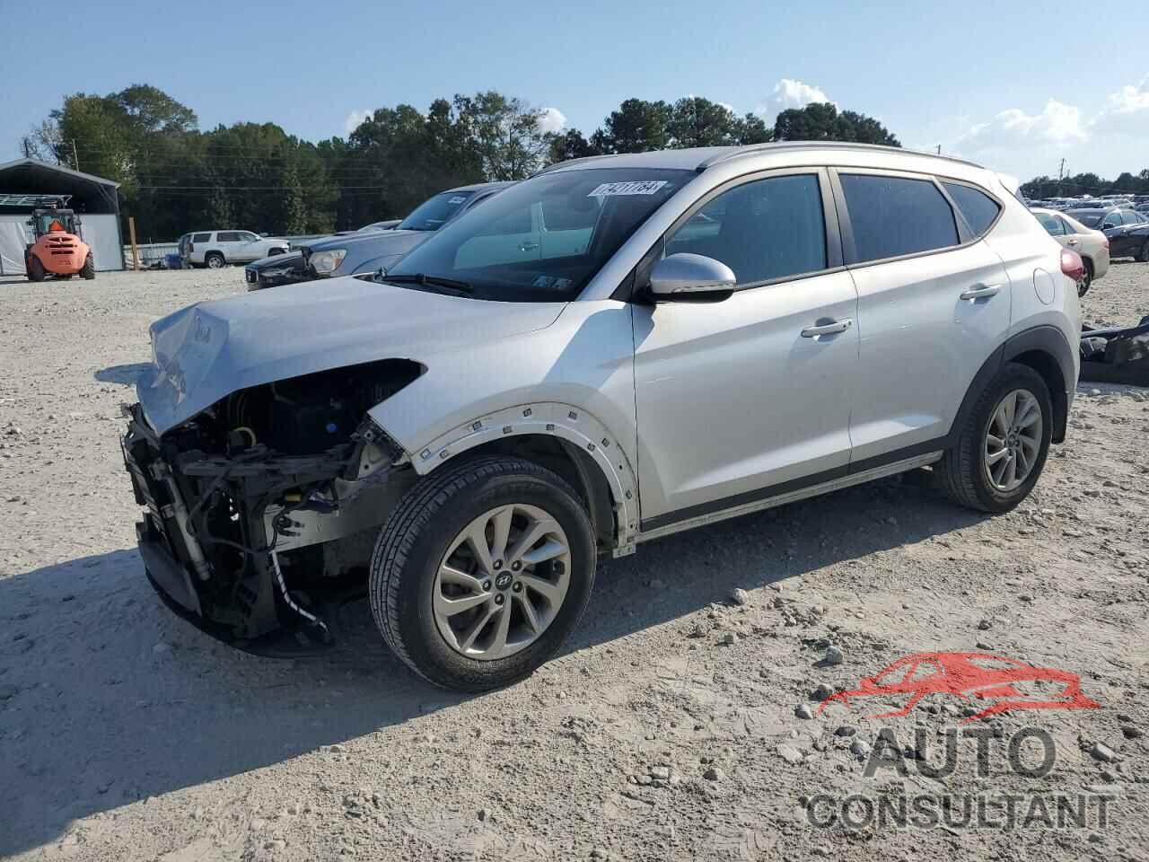 HYUNDAI TUCSON 2018 - KM8J3CA42JU716080